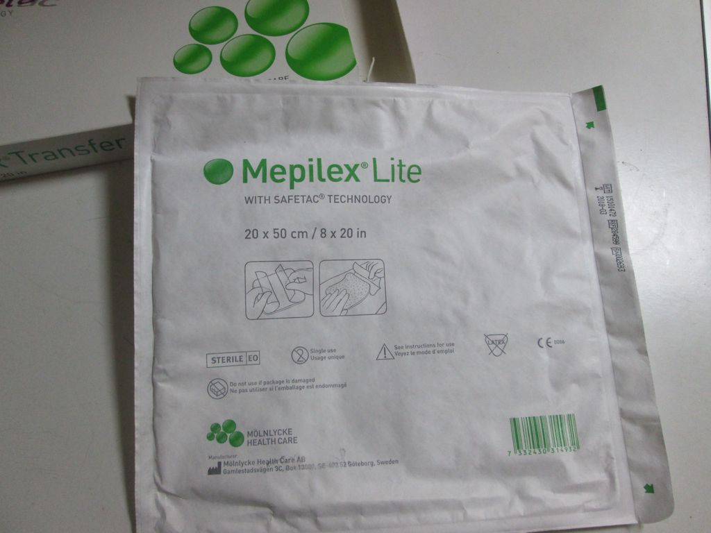 Повязка Mepilex Lite